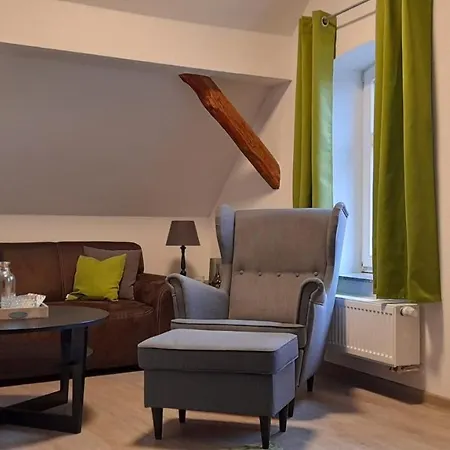 Grosses Apartment Mit Garten - 4 Km Bis Zum Strand Senftenberg Zewnętrze zdjęcie